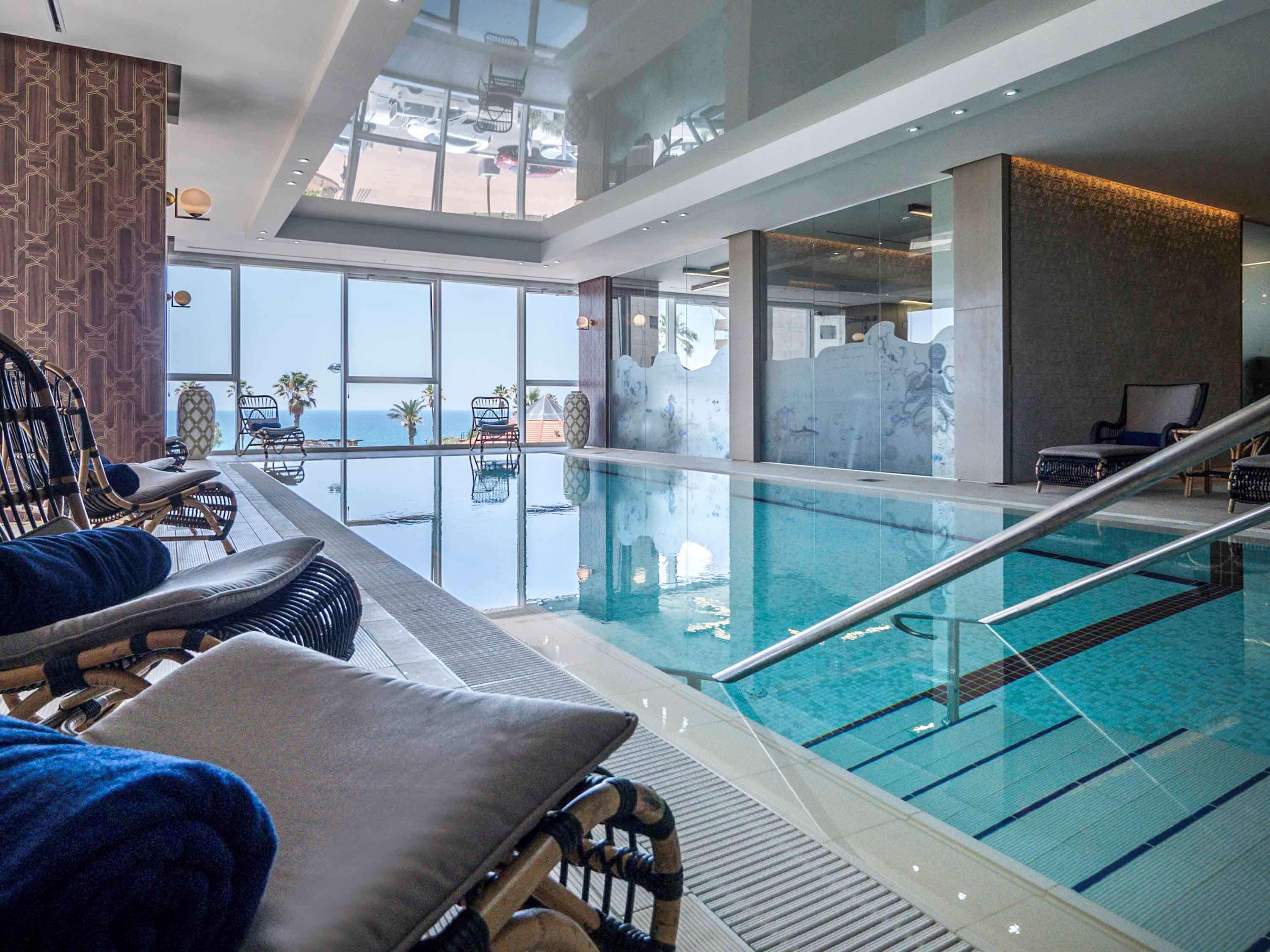 David Tower Hotel Netanya By Prima Hotels - 16 Years Plus Exterior foto The pool at the hotel